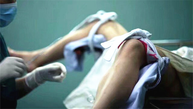 顺产中最尴尬的一项检查：内检！带你看看网友的内检体验！