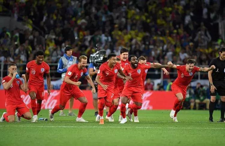 世界杯足球十大不可思议进球,足球史上不可超越十大经典时刻