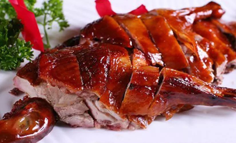 最新长沙美食推荐必吃,长沙美食攻略本地人带你吃遍全城