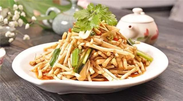 什么食物比鲱鱼罐头还难吃,盘点九种最黑暗的食物鲱鱼罐头