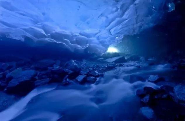 桂林最出名的两大洞穴,桂林洞穴