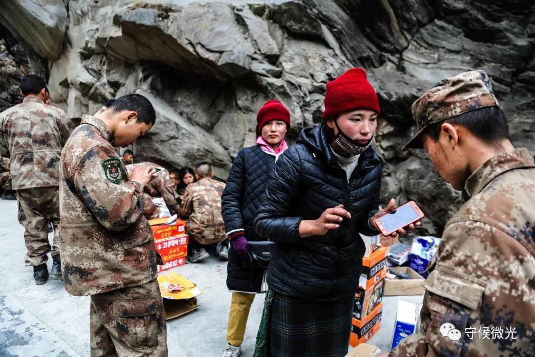 品图：大国末梢的站立者