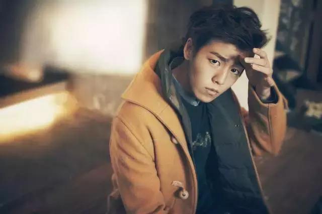 韩国男明星李玹雨,金秀贤李玹雨runningman