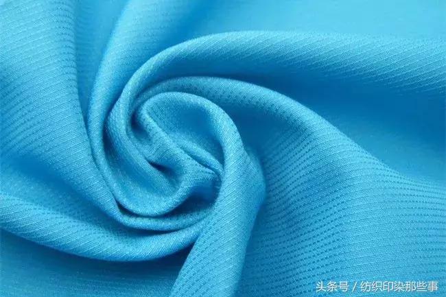 事半功倍：从“恒鑫纺织”改名“纳尼亚”，说明名字真的很重要！