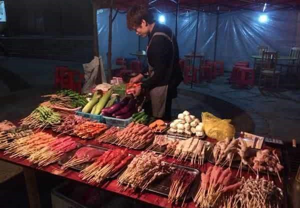 副业可以做什么摆地摊,下班兼职副业可以摆什么地摊