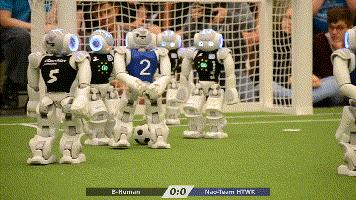 机器人也在踢世界杯？中国团队还夺冠了？！