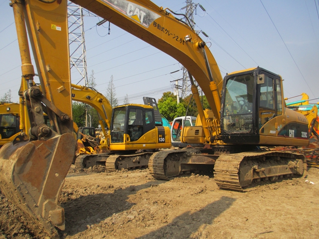 湛江卡特320c二手挖掘机报价,湛江私人二手卡特320c