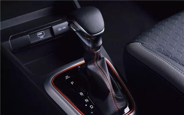 起亚最新款颜值在线suv,起亚最便宜suv价格是多少