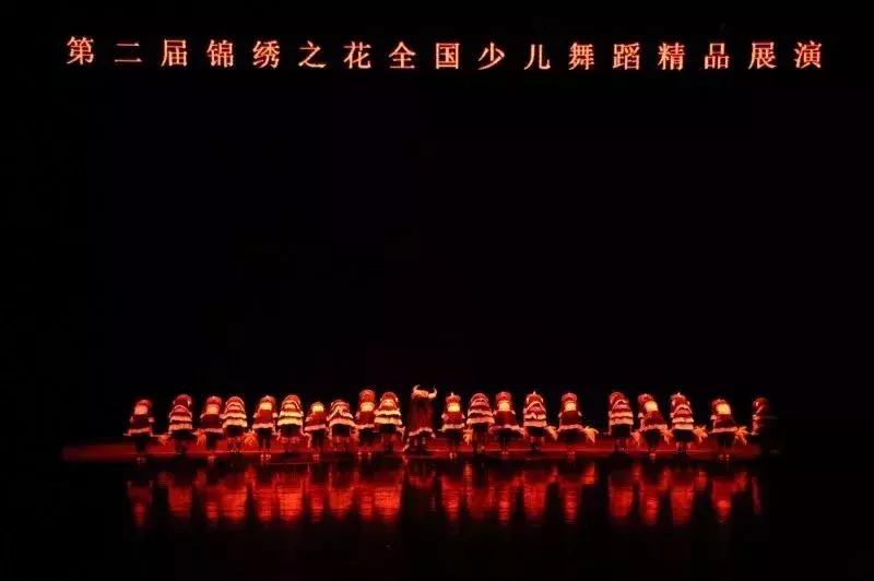 今天,请把朋友圈留给咱黄埔青少年!为你们打Call日夜不分~