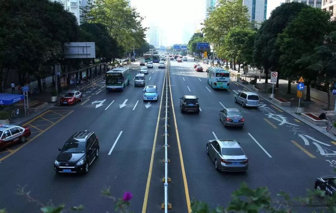 顺德龙江驾驶证期满换证自助,龙江驾驶证到期如何换证