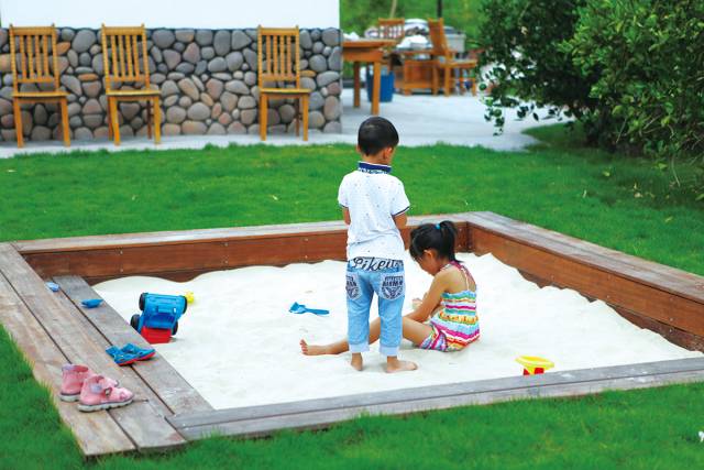 40岁大叔买下一座岛,大叔为钓鱼买下一座岛