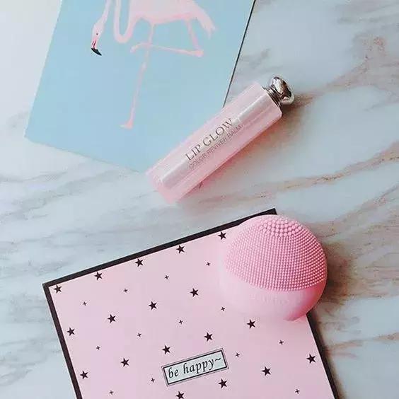 你买过哪些又贵又没用的东西,你都买过哪些大牌护肤品