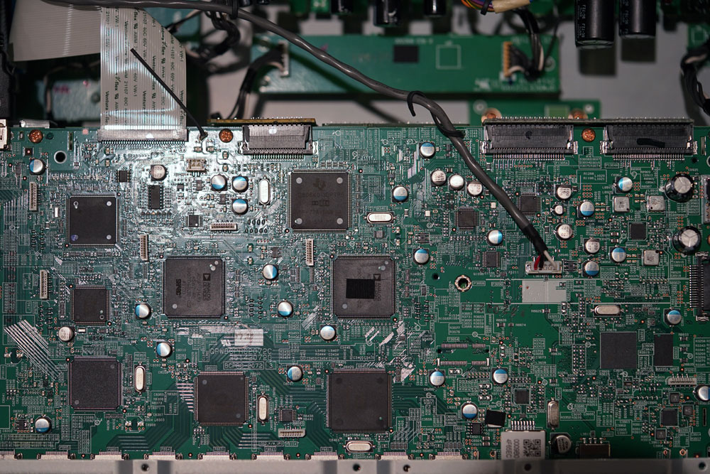 换个马甲有啥不一样？寻找Integra旗舰DRC-R1.1和安桥5100区别？