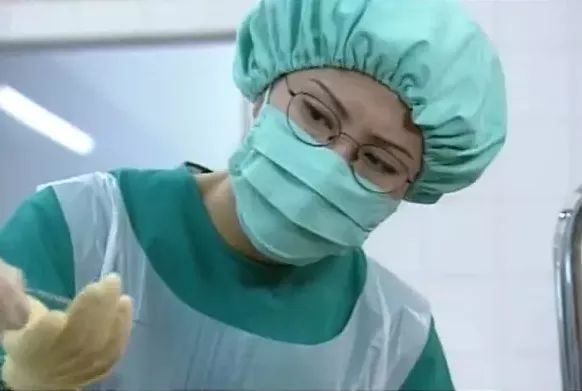 粤语港剧经典台词加班,盘点粤语港片中经典台词