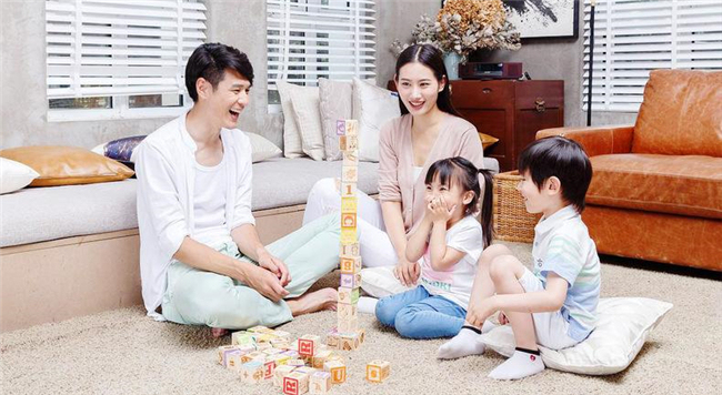 爸爸经常大吼大叫对孩子的影响,妈妈经常对孩子发脾气大吼大叫