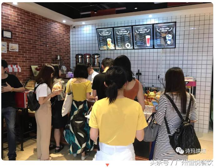 加盟烘焙的陷阱有哪些呢,烘焙行业加盟好还是自己开店好