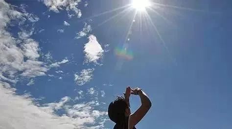 科普皮肤晒伤后该怎么办,皮肤见光遇热会痒是什么原因