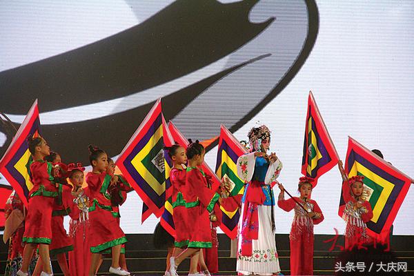 中田赛开幕式侧记：这一刻，青春最美