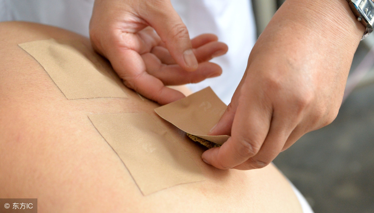 夏天吹空调膝盖受凉怎么治,膝盖滑膜炎冰敷敷多久