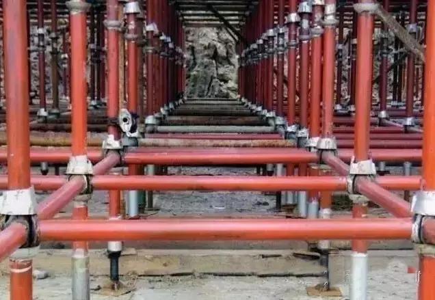 模板支撑架纵横向区分,建筑工程模板支撑架标准化做法