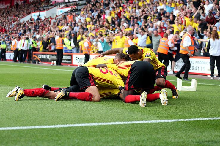 从枪支、*品毒**泛滥的贫民区走来,理查利森能否成为下一个大罗?