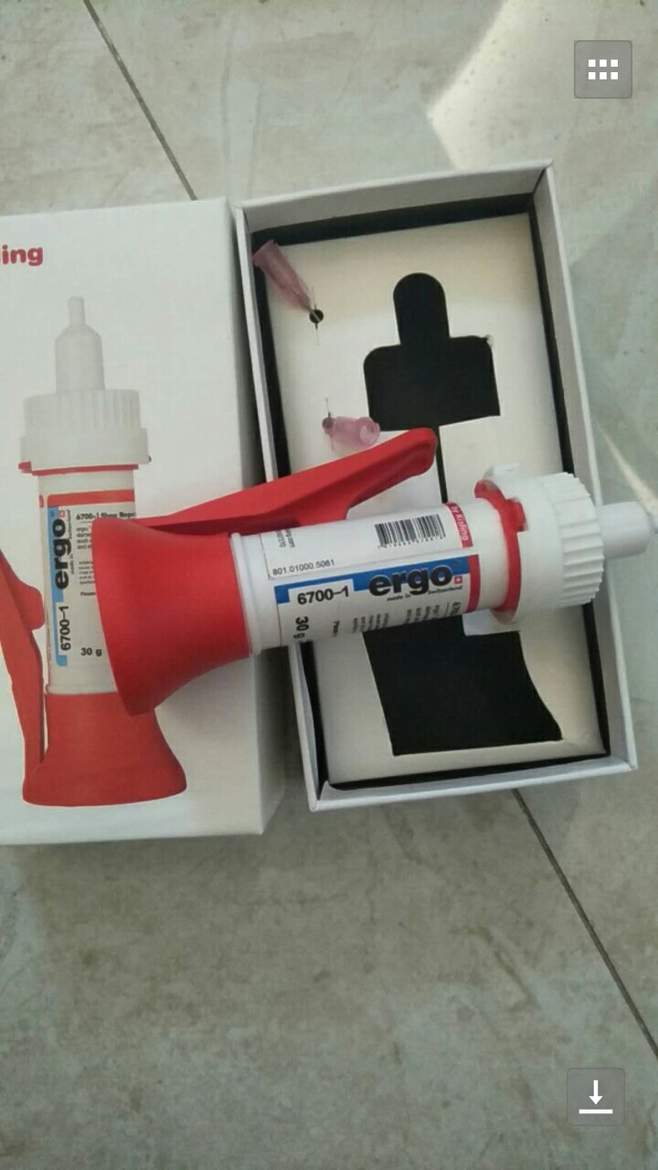 补鞋师傅用是哪款补鞋胶水,补鞋胶哪一种更好