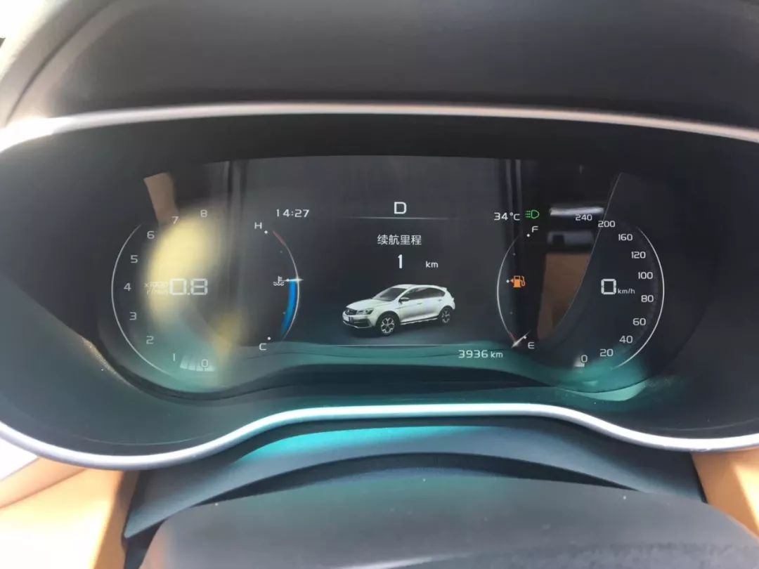 车子彻底没油了怎么显示,车子彻底没油发动机有没有反应