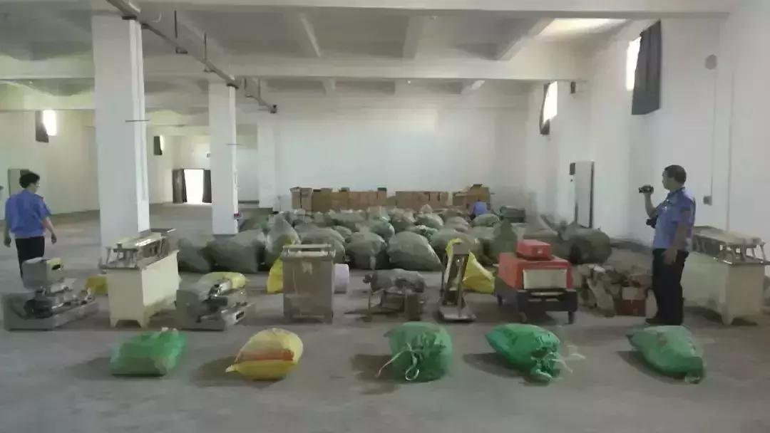 央视曝光警方查获6吨假药,央视报道警惕网售假药