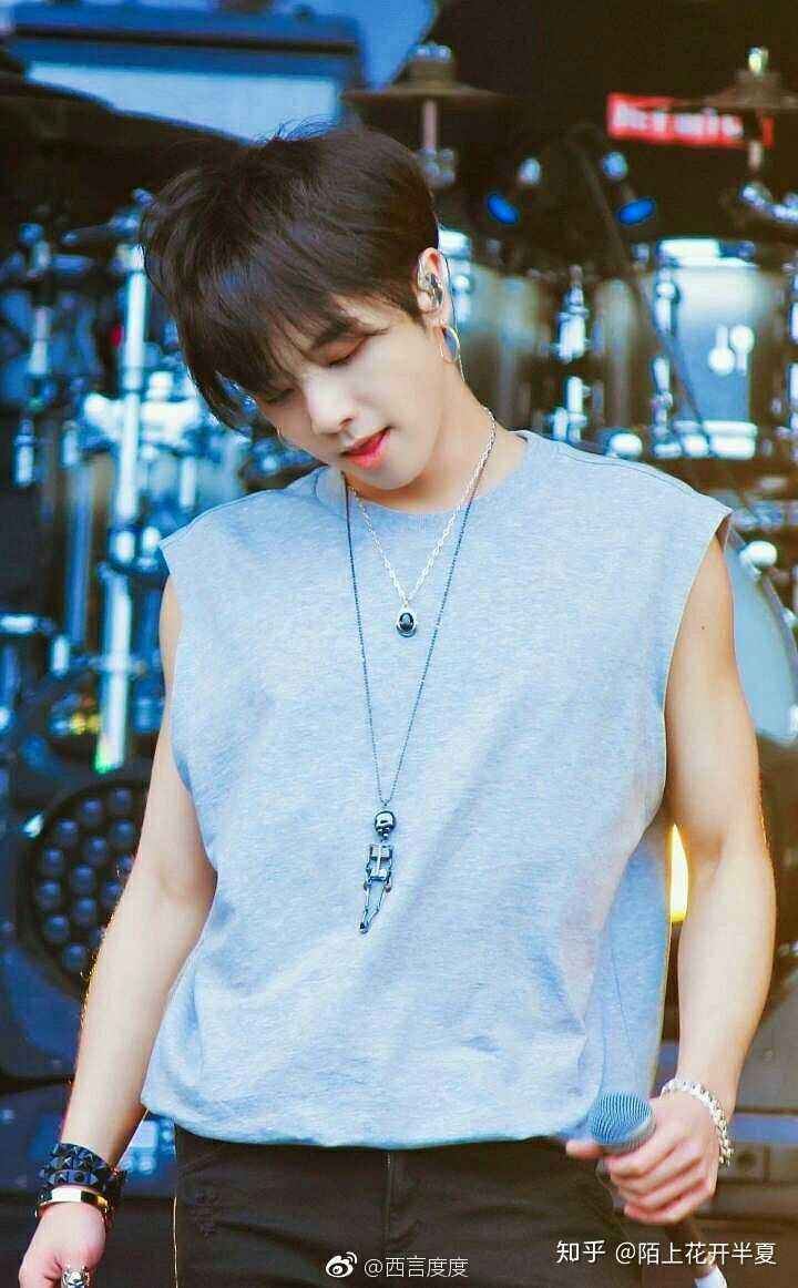 华晨宇最好听的几首歌是什么名字,华晨宇最好听的七首歌