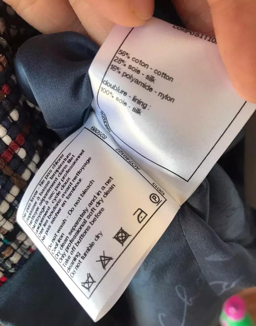 怎么看衣服水洗标是不是洗过,怎么知道衣服洗干净了