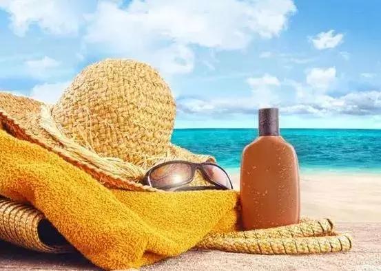 青海湖八月花海,七八月的青海湖油菜花