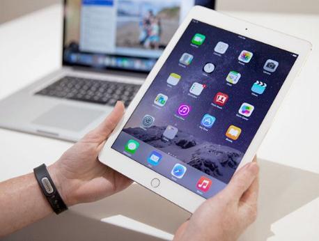 ipad一直显示红电池充不进去电,ipad充不进电怎么办及解决办法