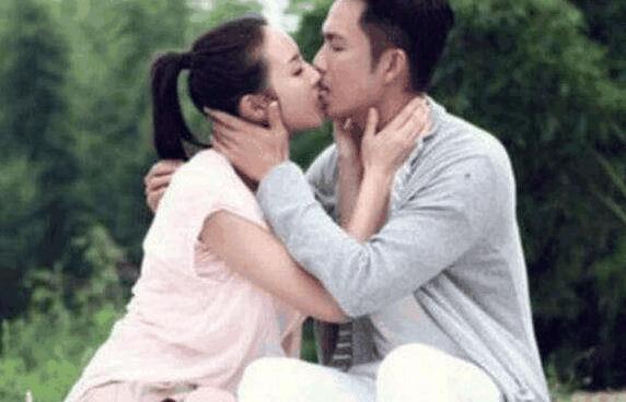 钟汉良和霍建华吻戏,钟汉良霍建华吻戏视频