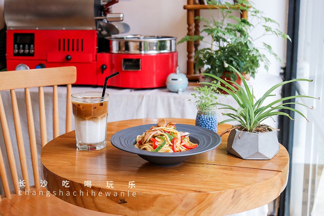 长沙就可以看风景的咖啡馆,长沙拍照咖啡馆解放西