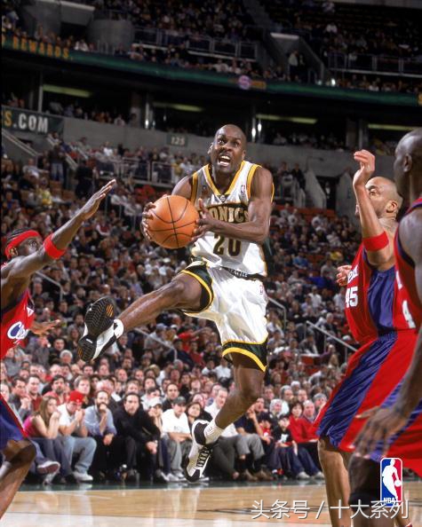 nba常规赛总抢断榜最新排名,nba十大抢断扣篮集锦