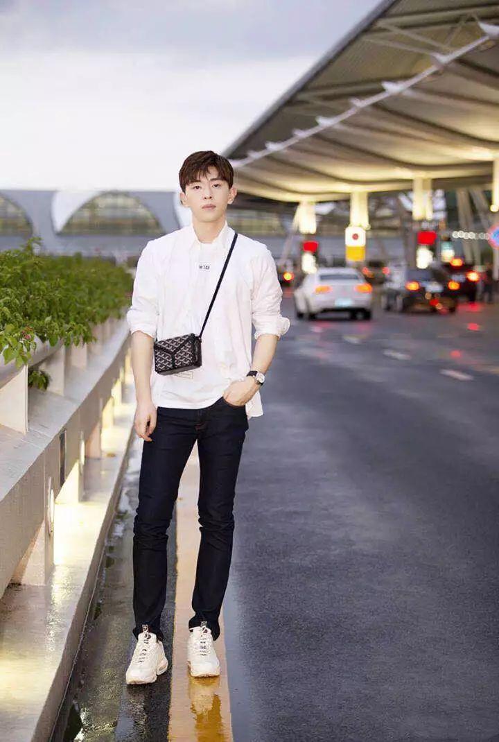 学刘雯宋茜杨幂孟美岐穿搭美翻了,刘雯孟美岐