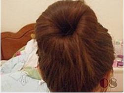 40-50岁女人圆脸短发扎什么发型,扎发型女2020流行发型慢动作分解