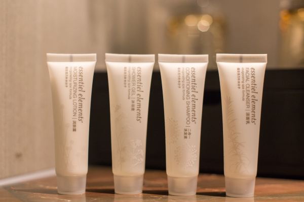 无锡太湖华邑酒店彩丰楼,无锡站到无锡太湖华邑酒店