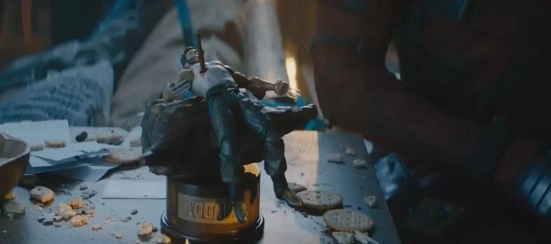 绿灯侠导演看到死侍2的彩蛋,死侍2最催人泪下的彩蛋