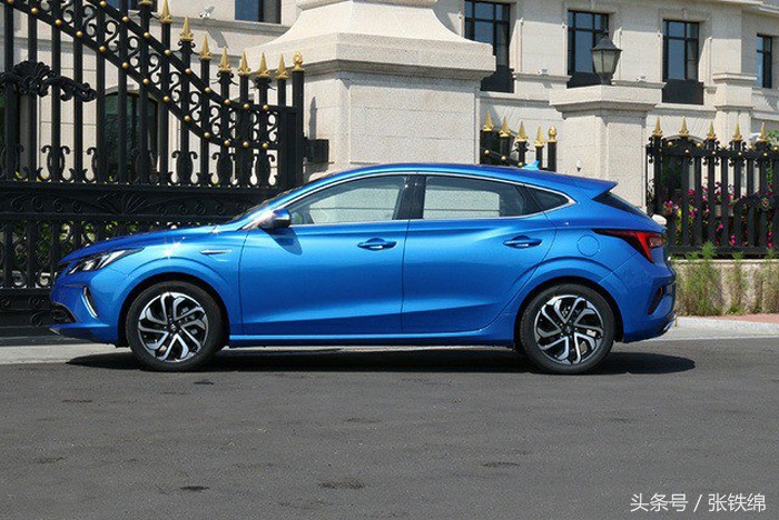 长安最美轿车2.0t,高尔夫和飞度对比哪个更值得买