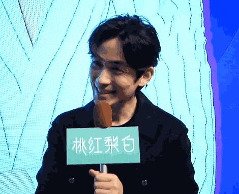 和朱一龙尬聊了十分钟，终于知道他被吹爆的理由了！真宝藏男孩儿