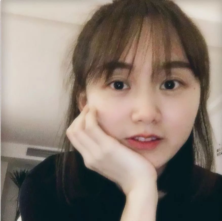 小姐姐评论别人作品,小姐姐评价作品