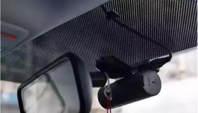 行车记录仪怎样才是正确的使用,行车记录仪要手动才能录像怎么办