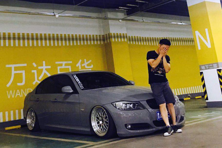 老款奔驰c63沉浸体验,老款奔驰c63值得入手吗