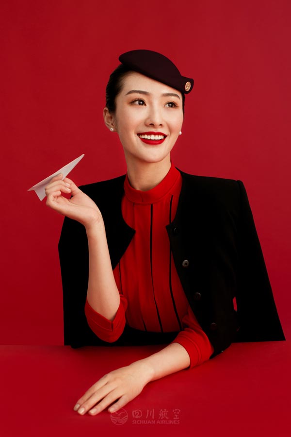 川航第7代空乘制服,川航第七代制服面料