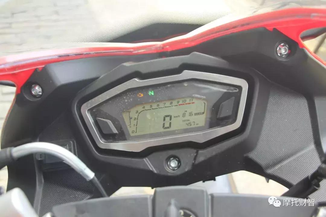 最新款隆鑫无极300rr,无极300rr19款和20款有什么区别吗