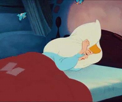 颈椎病患者该如何挑选合适的枕头,颈椎病睡圆枕头有效果吗