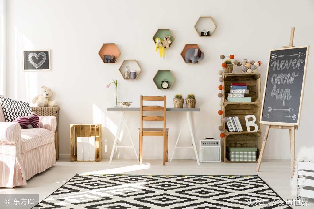 跟孩子分房改造儿童房,给两个小孩装修18平米的房子