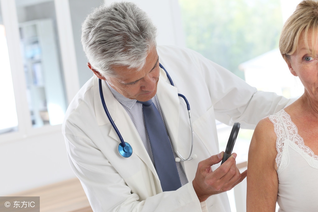 皮肤癌早期症状都有哪些,皮肤癌早期诊断早发现早治疗