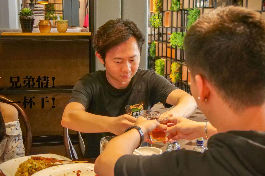 混出健康派，试试海王酒！